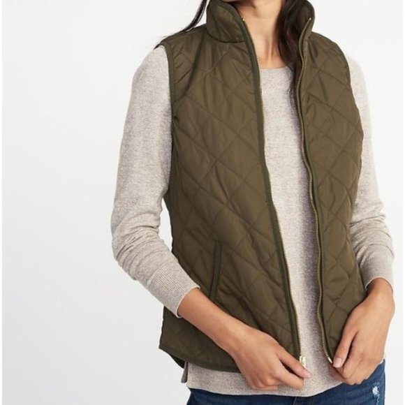 OLD NAVY Sz M Lightweight Quilted Vest Heritage Green Size Medium - Picture 1 of 10